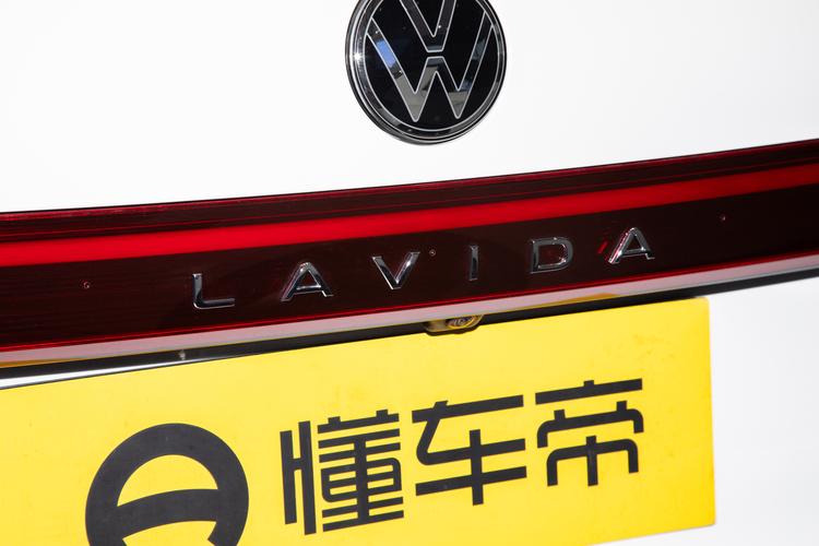 Фото машины 64