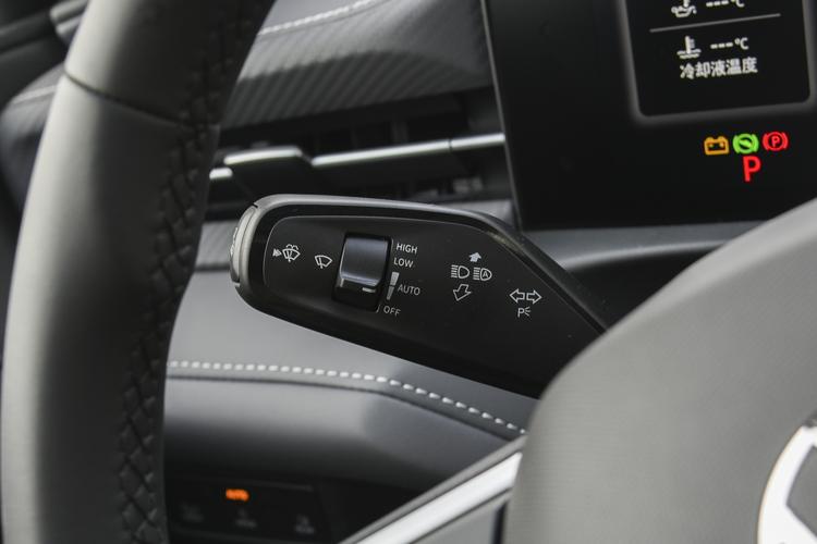 Фото машины 140