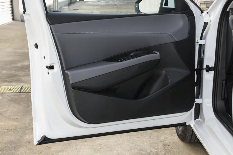 Фото машины 242