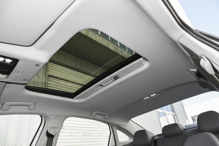 Фото машины 244