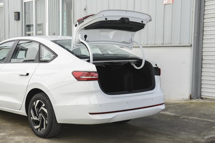 Фото машины 248