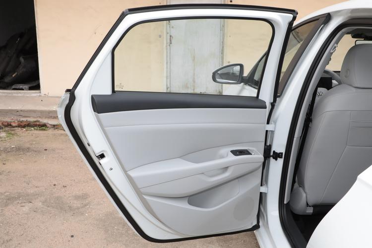 Фото машины 311