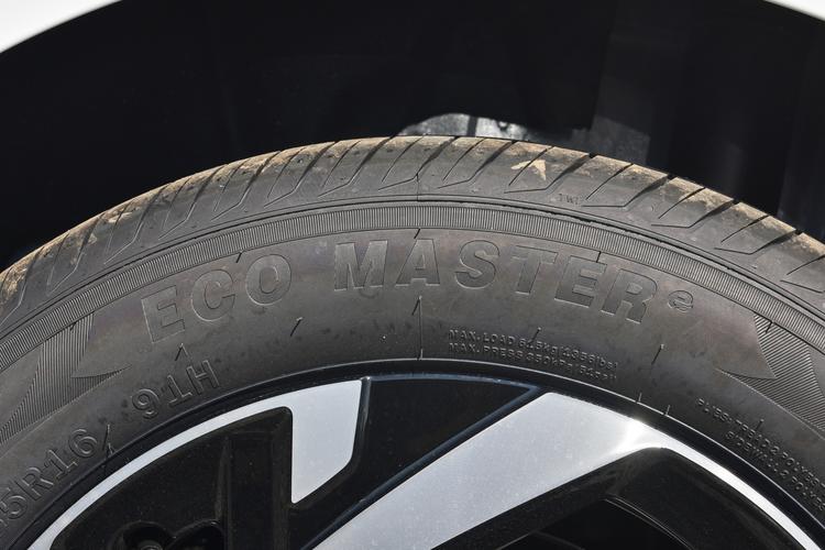 Фото машины 104