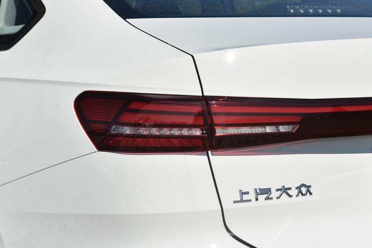 Фото машины 30