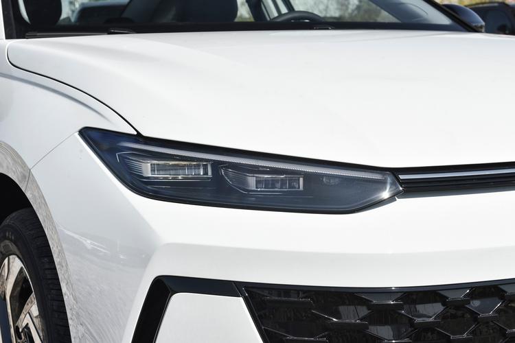 Фото машины 86