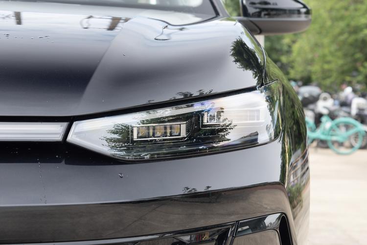 Фото машины 114