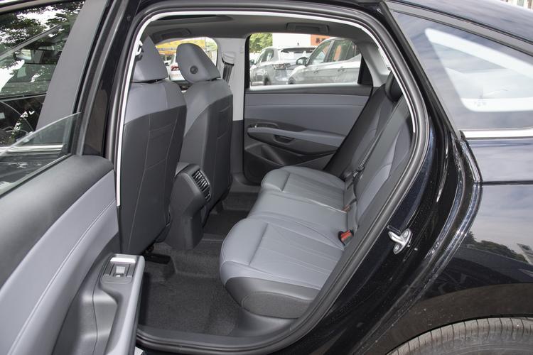 Фото машины 174