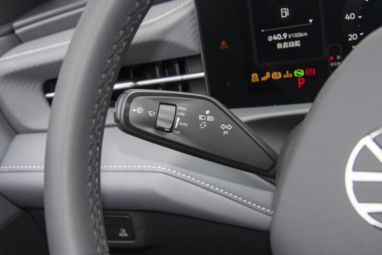 Фото машины 183