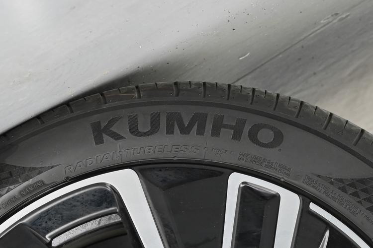 Фото машины 72