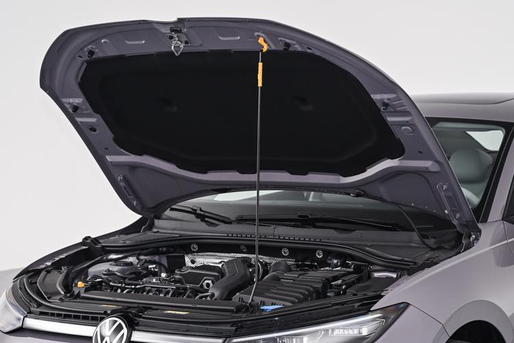 Фото машины 77