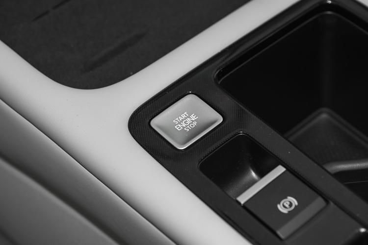 Фото машины 169