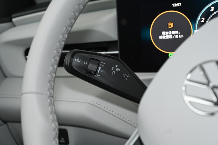 Фото машины 62