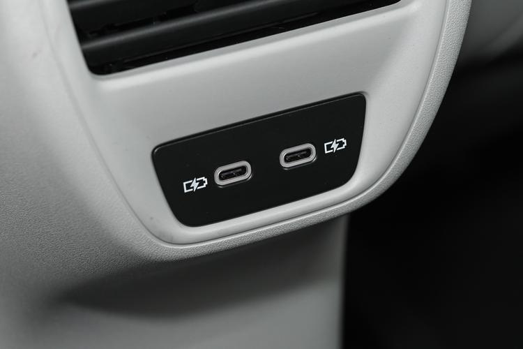 Фото машины 152