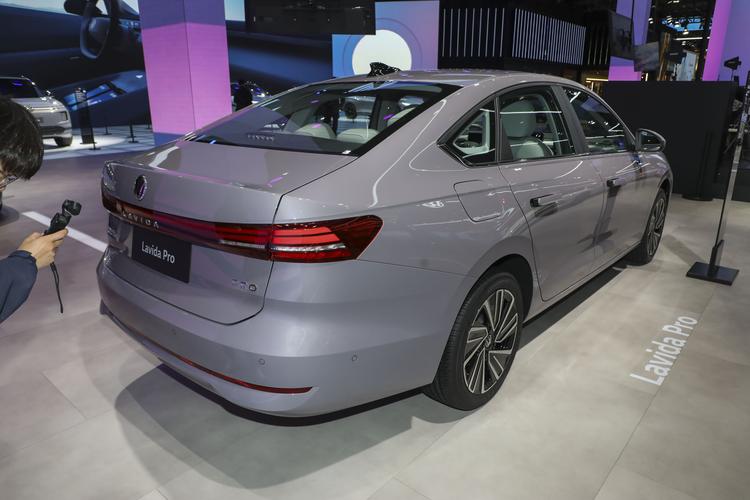 Фото машины 203