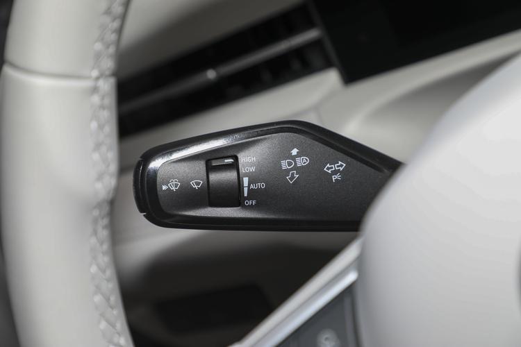 Фото машины 233