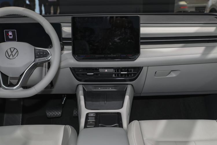 Фото машины 160