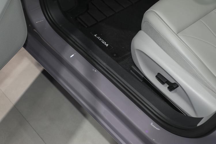 Фото машины 237