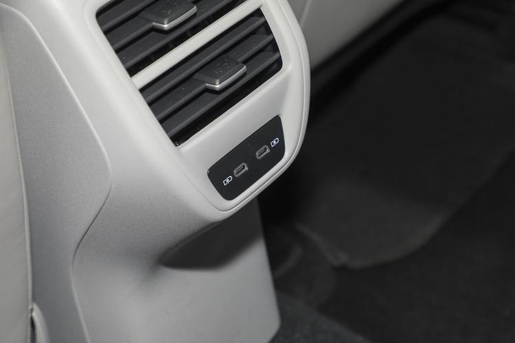 Фото машины 186