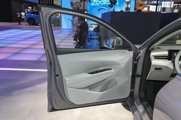 Фото машины 190