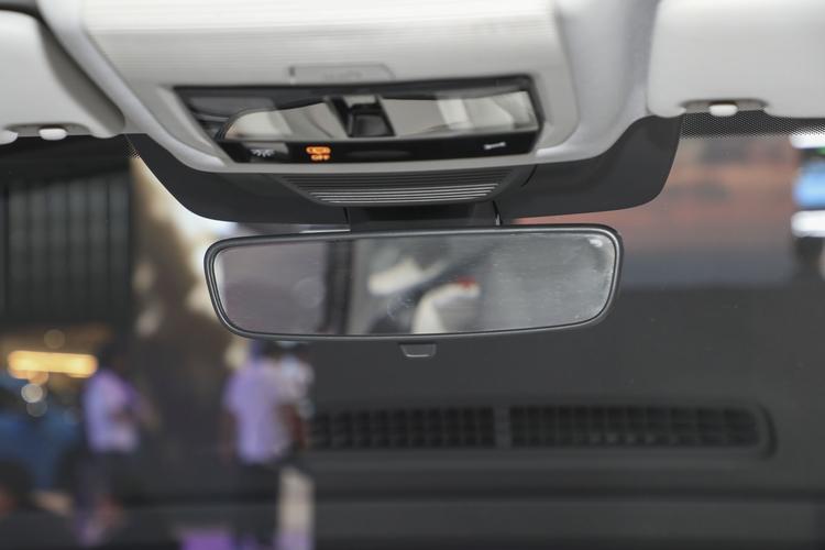 Фото машины 243