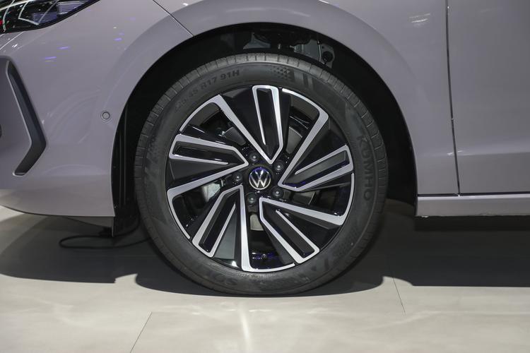 Фото машины 260