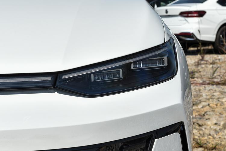 Фото машины 89