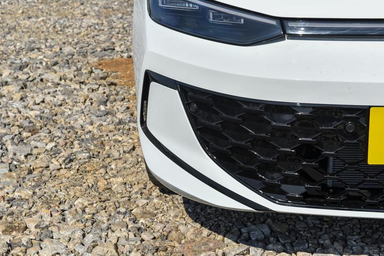 Фото машины 37