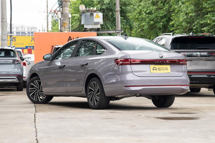 Фото машины 106