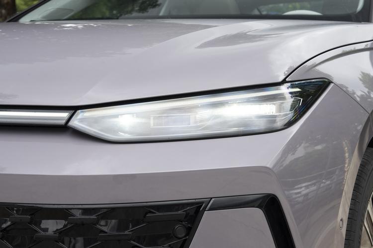 Фото машины 64