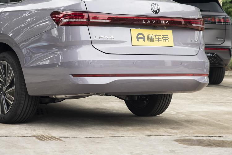 Фото машины 112