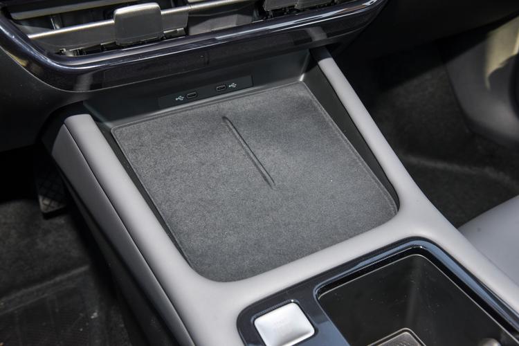 Фото машины 128