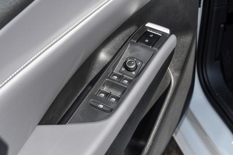 Фото машины 252