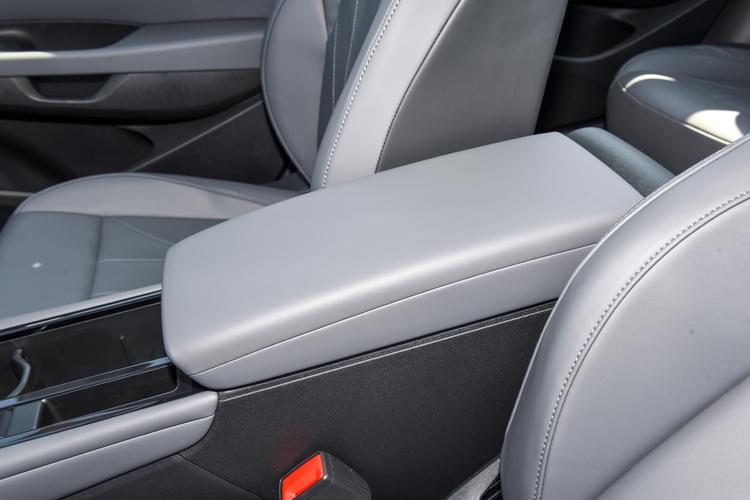 Фото машины 210