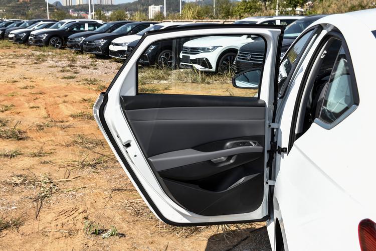 Фото машины 138