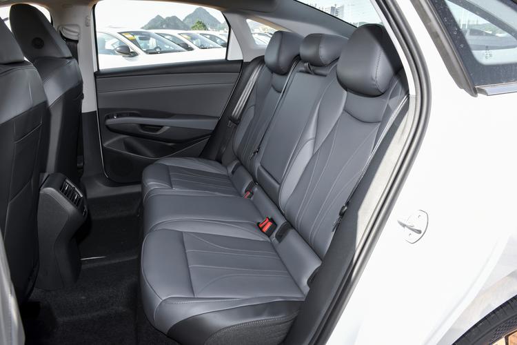 Фото машины 185