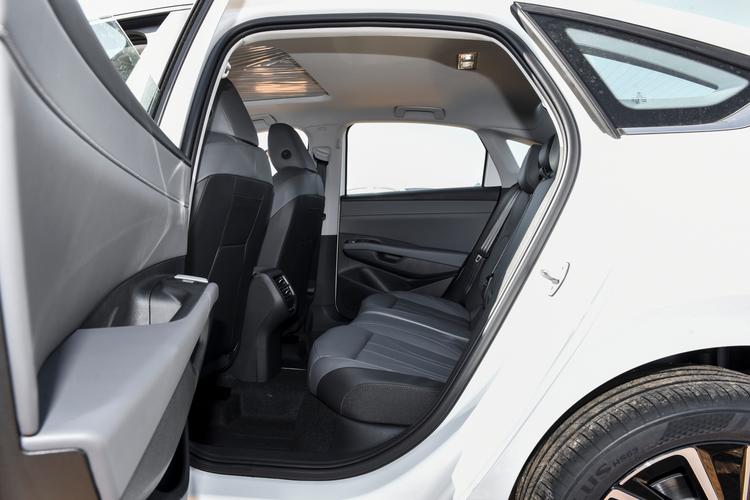 Фото машины 186