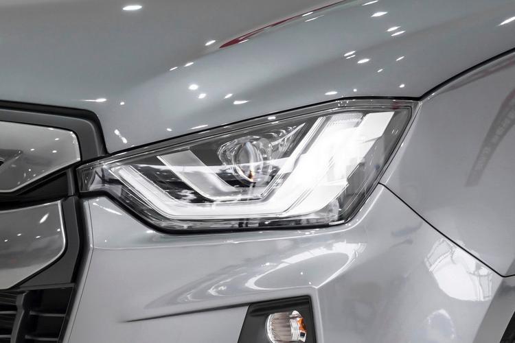 Фото машины 66