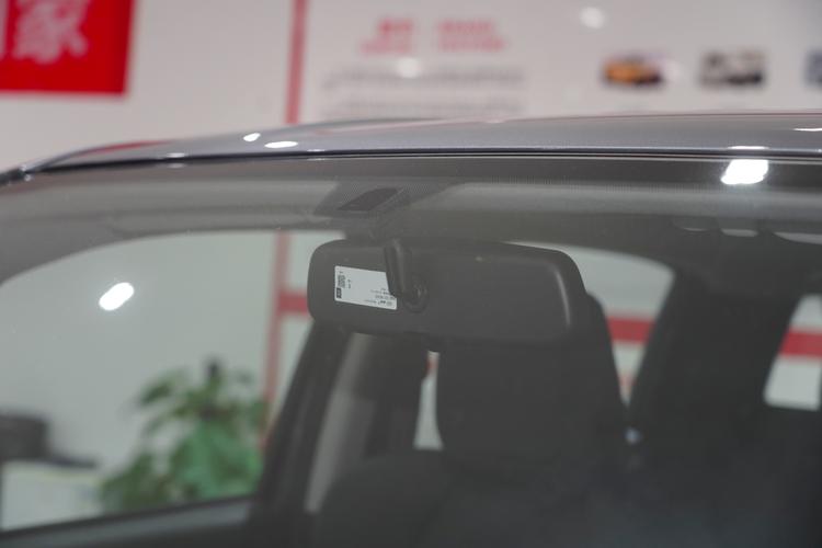 Фото машины 128