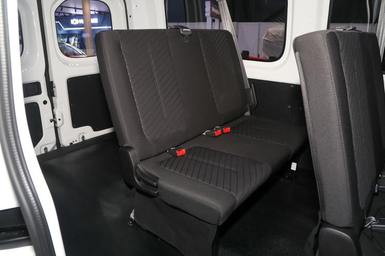 Фото машины 66