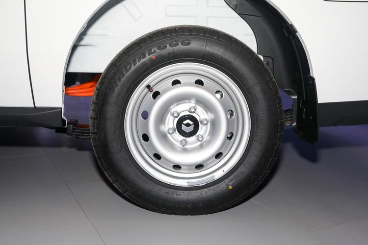 Фото машины 83