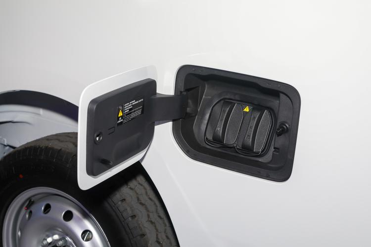 Фото машины 76