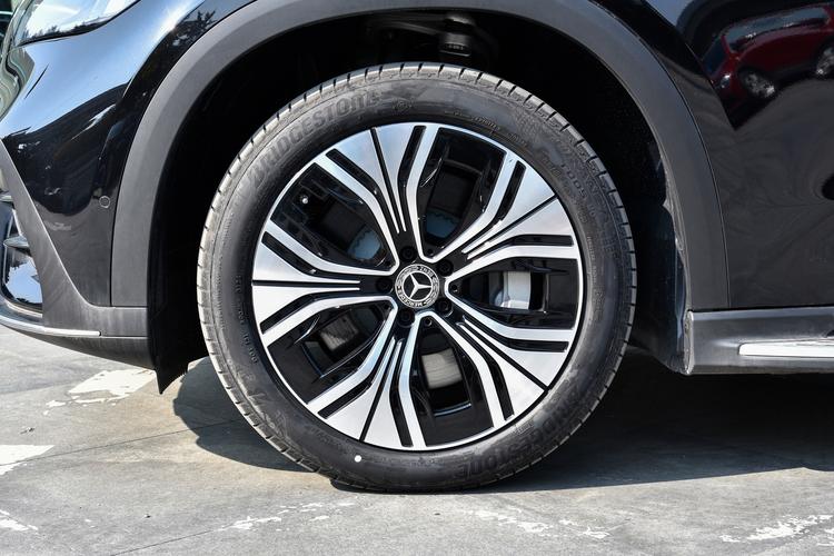 Фото машины 76