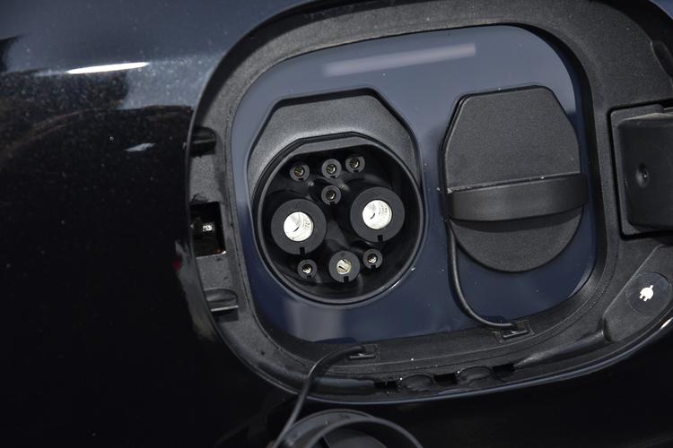 Фото машины 44