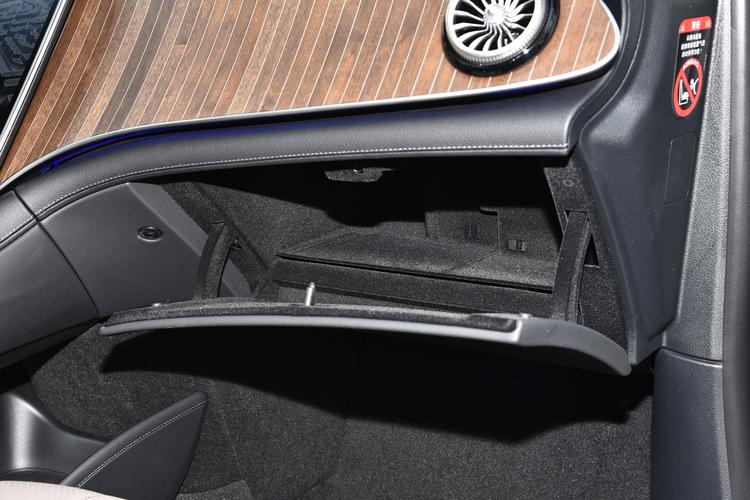 Фото машины 28