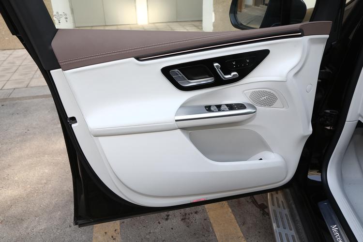 Фото машины 66