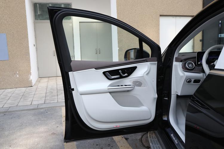 Фото машины 68