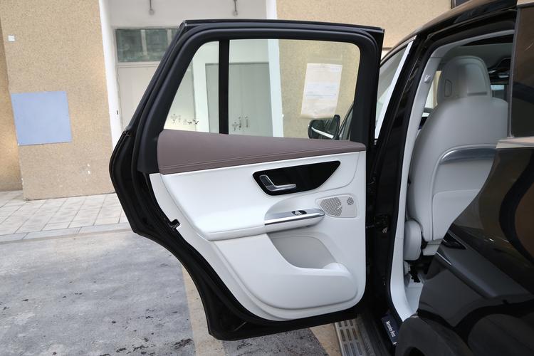 Фото машины 73