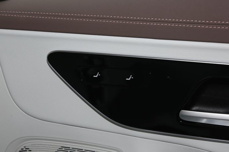 Фото машины 201