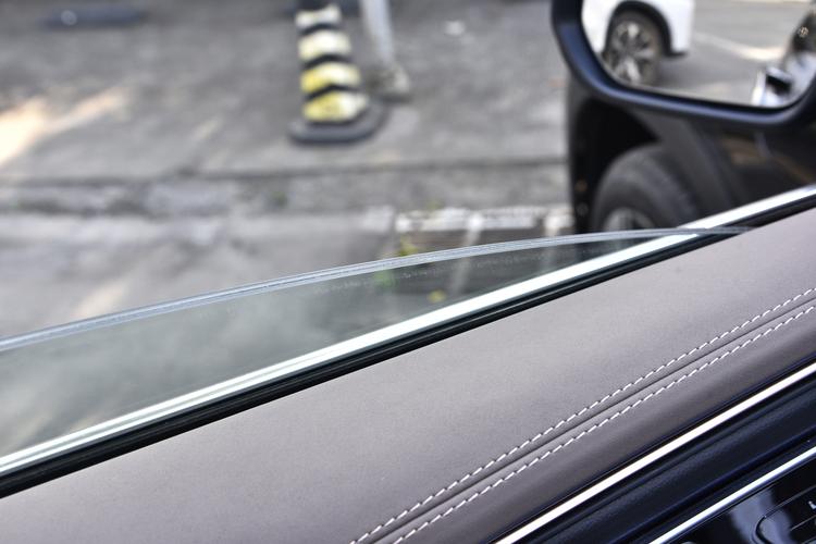 Фото машины 250