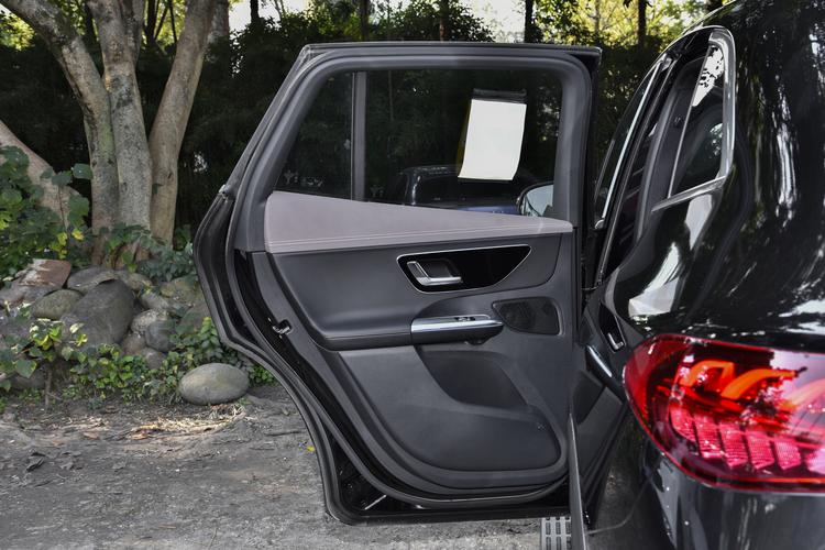 Фото машины 228